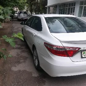 Toyota Camry 2016
