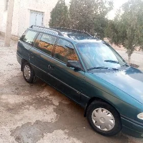 Opel Astra 1995