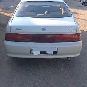 Toyota Cresta 1993