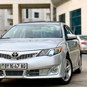 Toyota Camry 2013