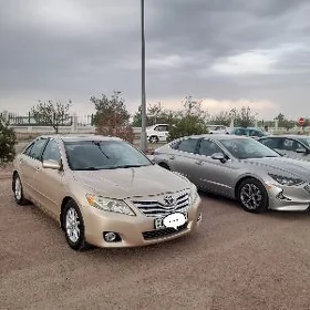 Toyota Camry 2010
