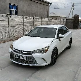 Toyota Camry 2016