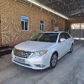 Toyota Avalon 2011