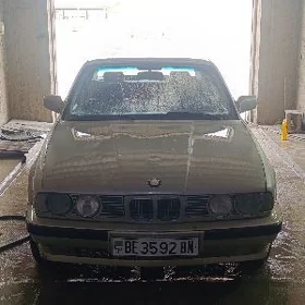 BMW 535 1990