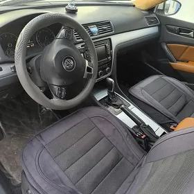 Volkswagen Passat 2012
