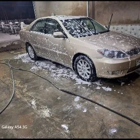 Toyota Camry 2004