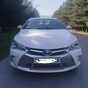 Toyota Camry 2016