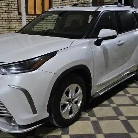 Toyota Highlander 2022