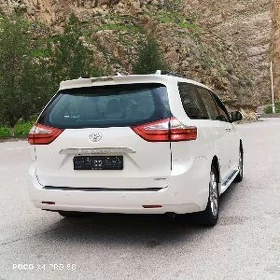 Toyota Sienna 2018
