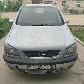 Opel Zafira 2000