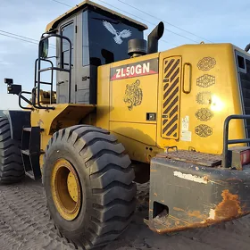 XCMG ZL50 2015