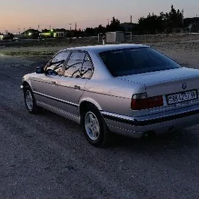 BMW 525 1990