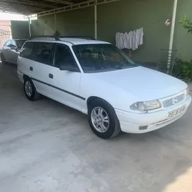 Opel Astra 1996