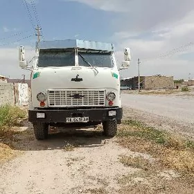 Maz Samosval 1989