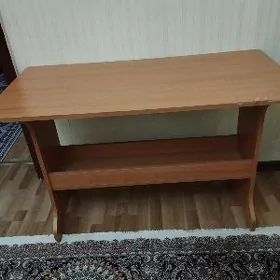 Стол