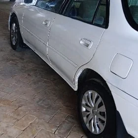 Toyota Carina 1993
