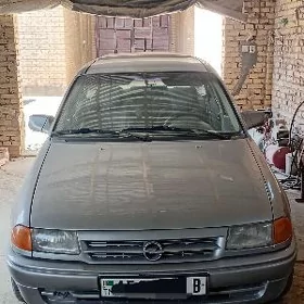 Opel Astra 1992