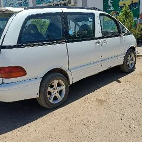 Toyota Previa 1991
