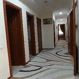 Срочно Подвойская 3ком 145м²