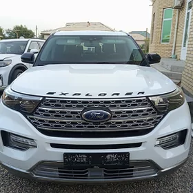 Ford Explorer 2022