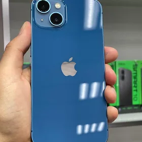 iPhone 13