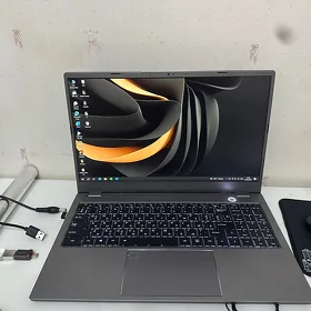 noutbuk i7 11gen ssd512