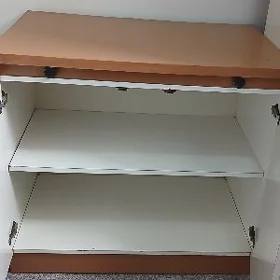 şkaf