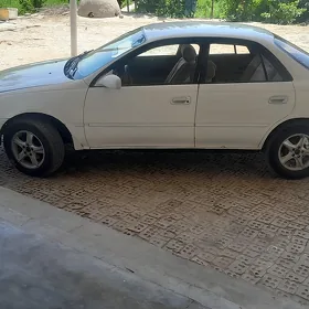 Toyota Carina 1994
