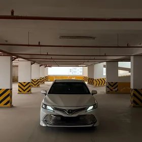 Toyota Camry 2020
