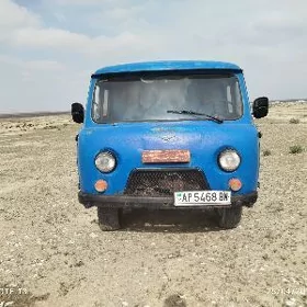 UAZ 2206 2000