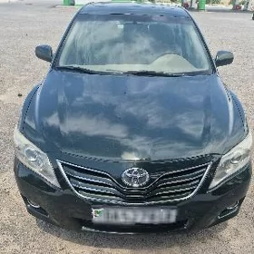 Toyota Camry 2010