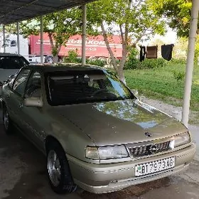 Opel Vectra 1990