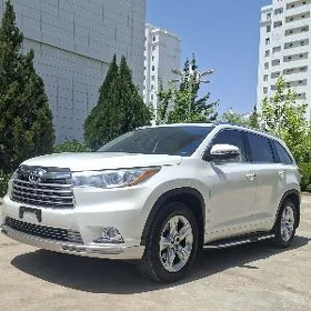 Toyota Highlander 2015