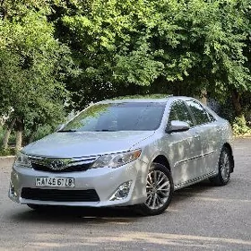 Toyota Camry 2013