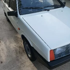 Lada 21099 2000