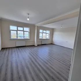 Arenda Pamiśenŷa Gurtly