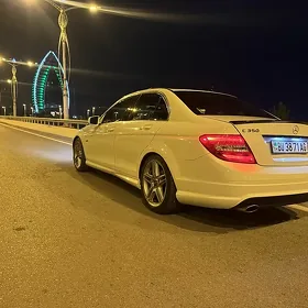 Mercedes-Benz C350 2010
