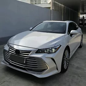 Toyota Avalon 2020