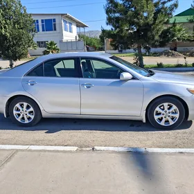 Toyota Camry 2011