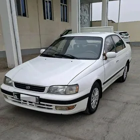 Toyota Corona 1995