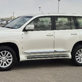 Toyota Land Cruiser Prado 2023