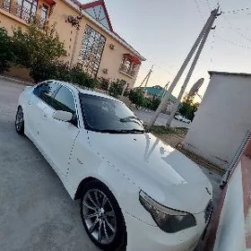 BMW E60 2004