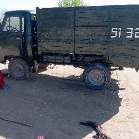 UAZ 469 1986