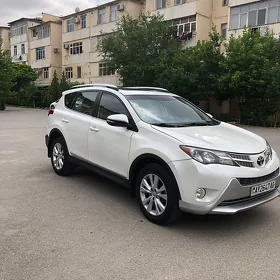 Toyota RAV4 2014