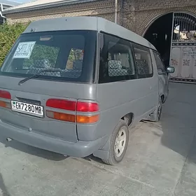Toyota Hiace 1994