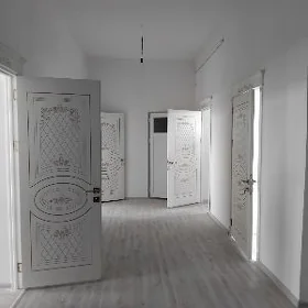 Элитка Рысгал 4этаж 3ком 171м²