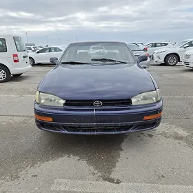 Toyota Camry 1992