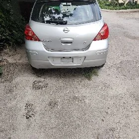 Nissan Versa 2010