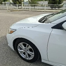 Nissan Sentra 2020