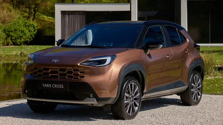 Toyota Yaris Cross получил в Европе новые цены после рестайлинга